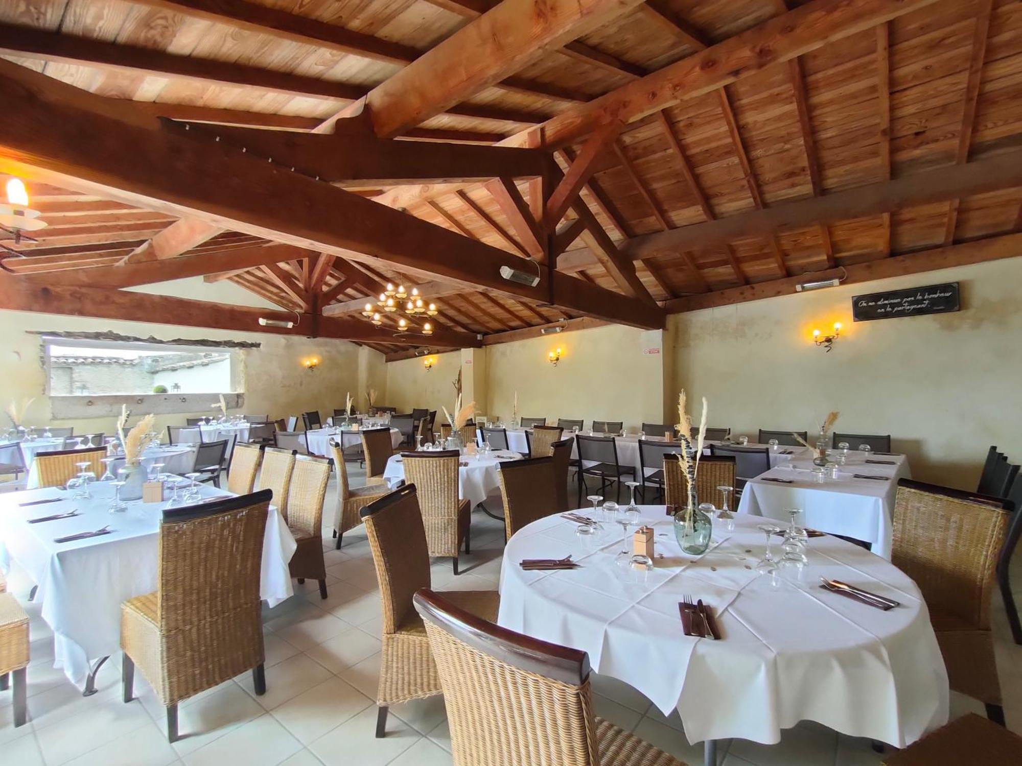 Hotel Restaurant L'Art Des Mets By Cote Jardin Conilhac-Corbières Esterno foto